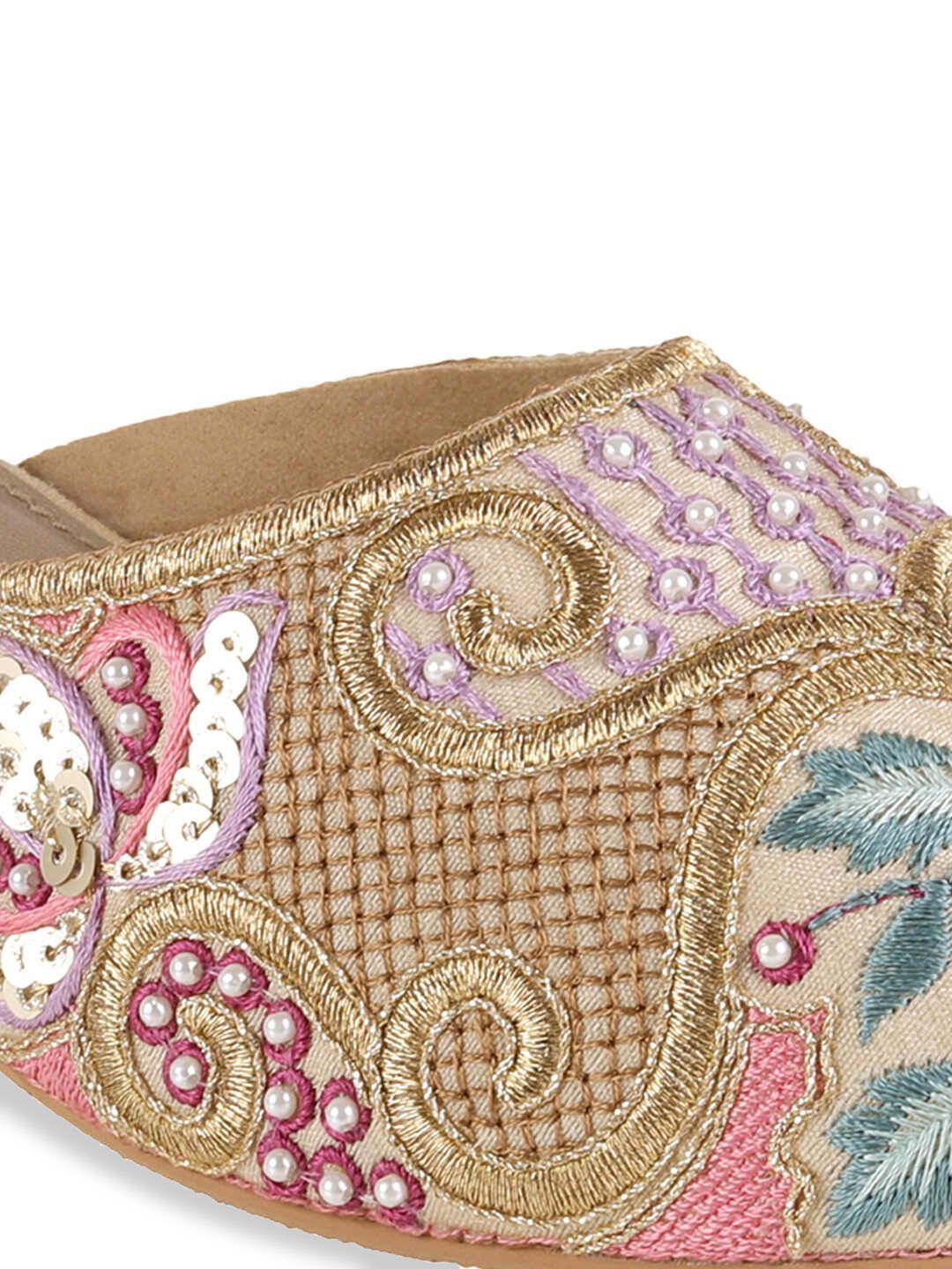 Mochi Women Embellished Block Mules