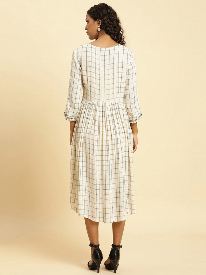 W Checked Round Neck A-Line Midi Dress