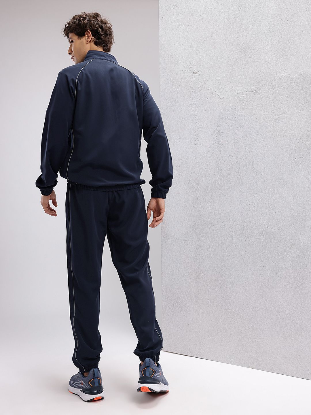 HRX by Hrithik Roshan Men Rapid-Dry Running Tracksuit