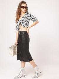 DressBerry Effortless Chic Monochrome Abstract Print Ruched Tie-Up Crop Top