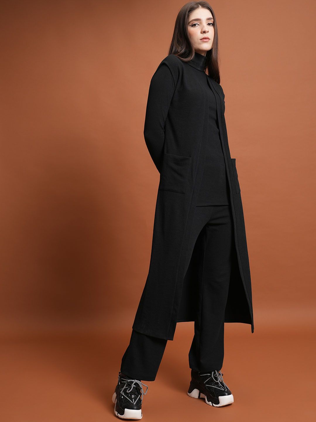 Tokyo Talkies Cardigan With Sweatshirt & Trousers