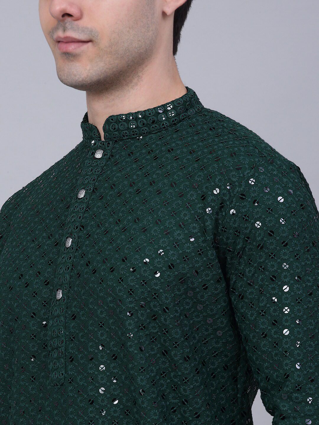 Jompers Men Ethnic Motifs Embroidered Mirror Work Cotton Kurta