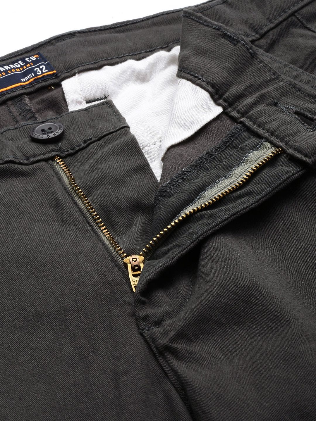 The Indian Garage Co Men Charcoal Grey Slim Fit Cargos Trousers