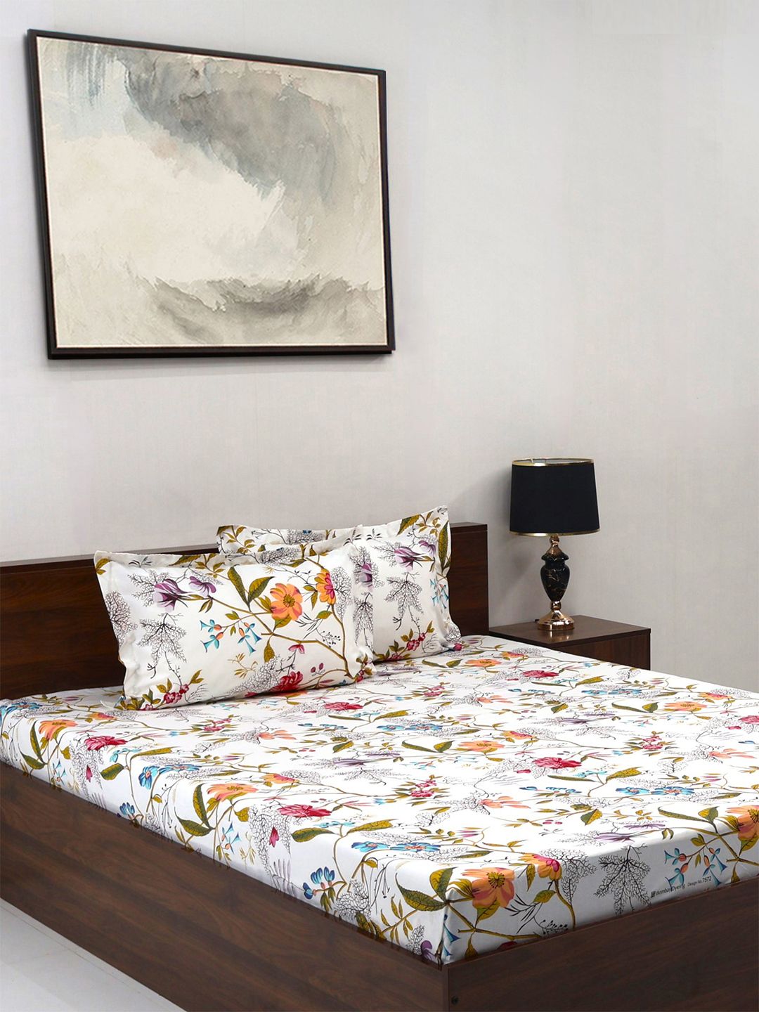 BOMBAY DYEING Floral Fiesta White Floral Cotton 140 TC Queen Bedsheet Set 2.54 m x 2.28 m