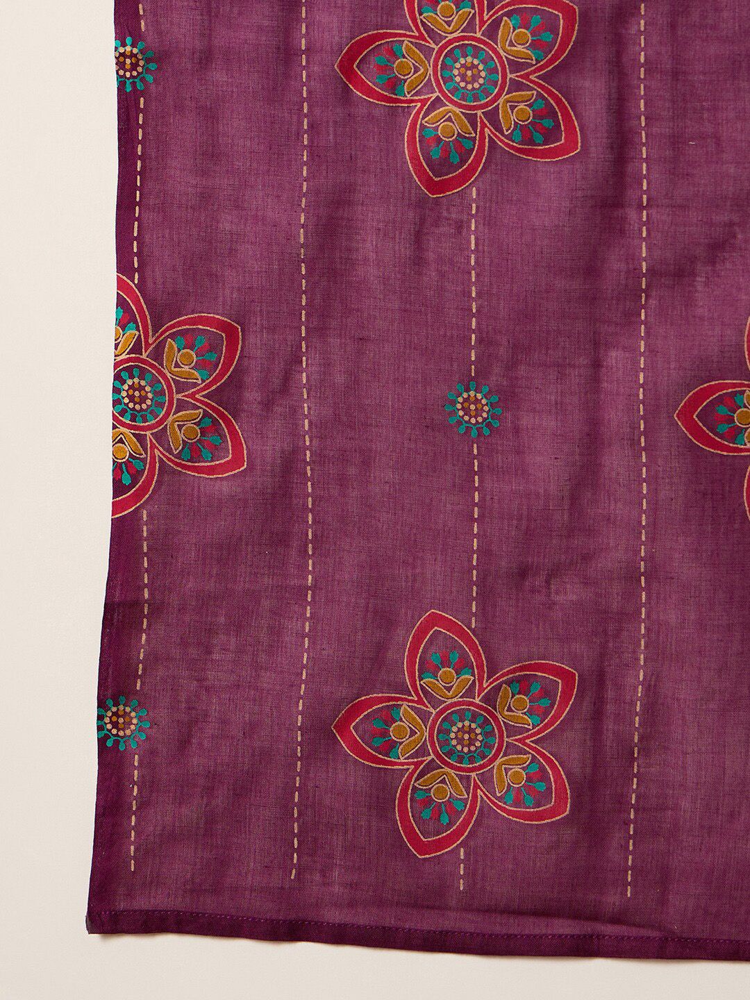 Indo Era Burgundy Floral Printed V-Neck Set Kurta Lurus Kapas Tulen Berlabuci