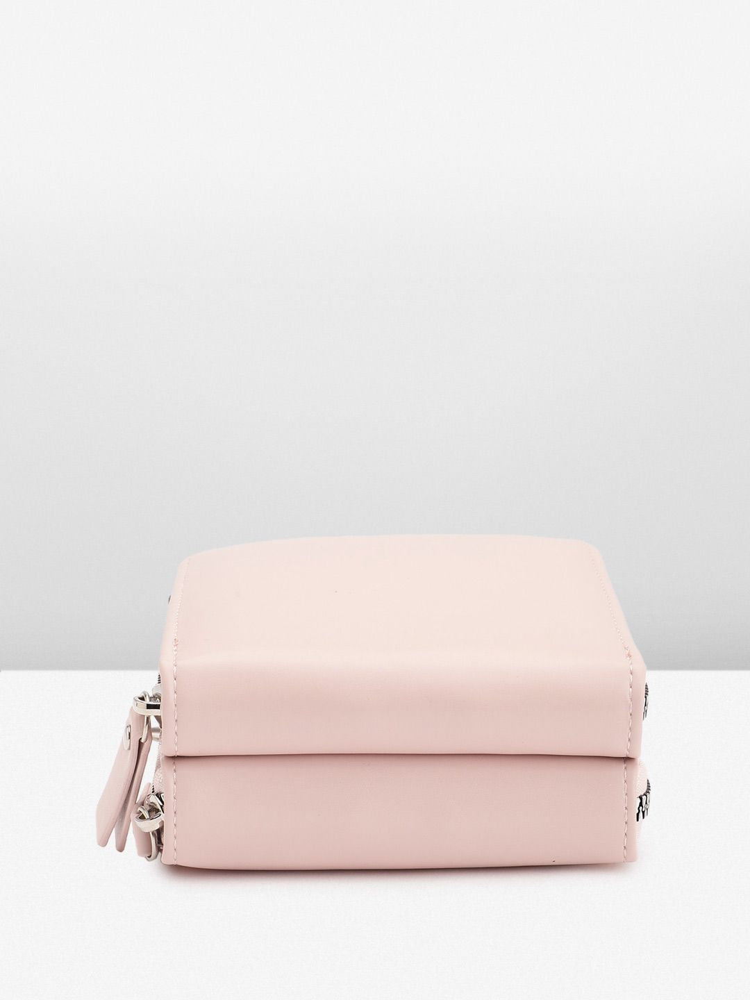 Lino Perros Brand Logo Detail Mobile Pouch