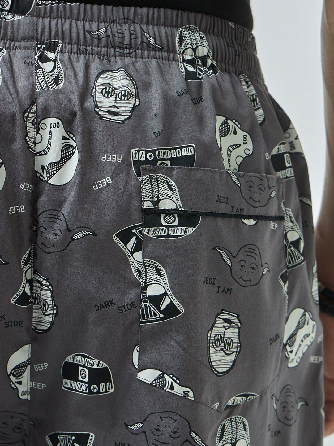 Bewakoof Grey Men Printed Pure Cotton Joggers