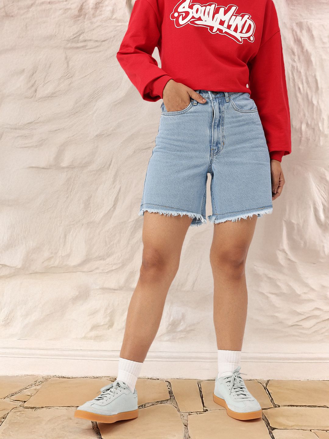 DressBerry Women Street Cool Frayed Denim Shorts