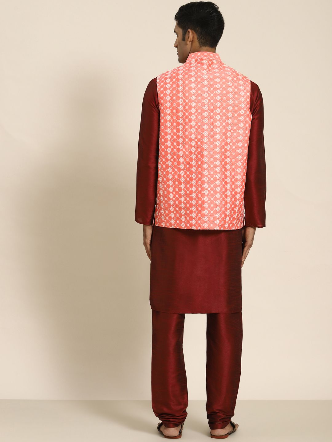 SOJANYA Men Woven Design Kurta with Churidar with Nehru Jacket