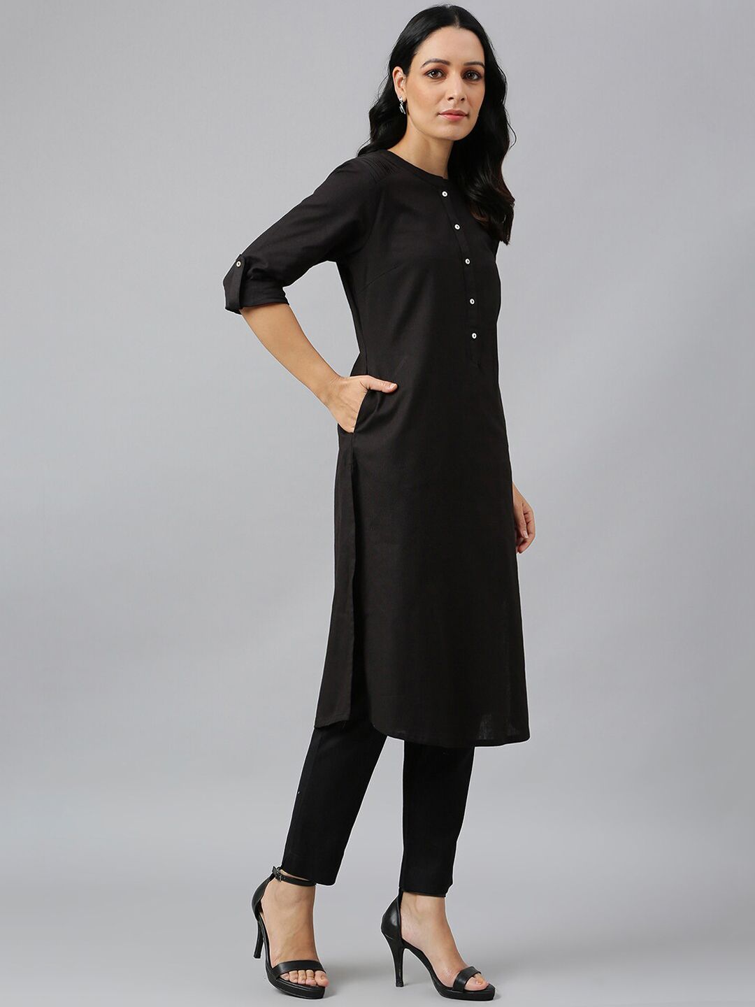 W Black Mandarin Collar Roll-Up Sleeves Pathani Kurta