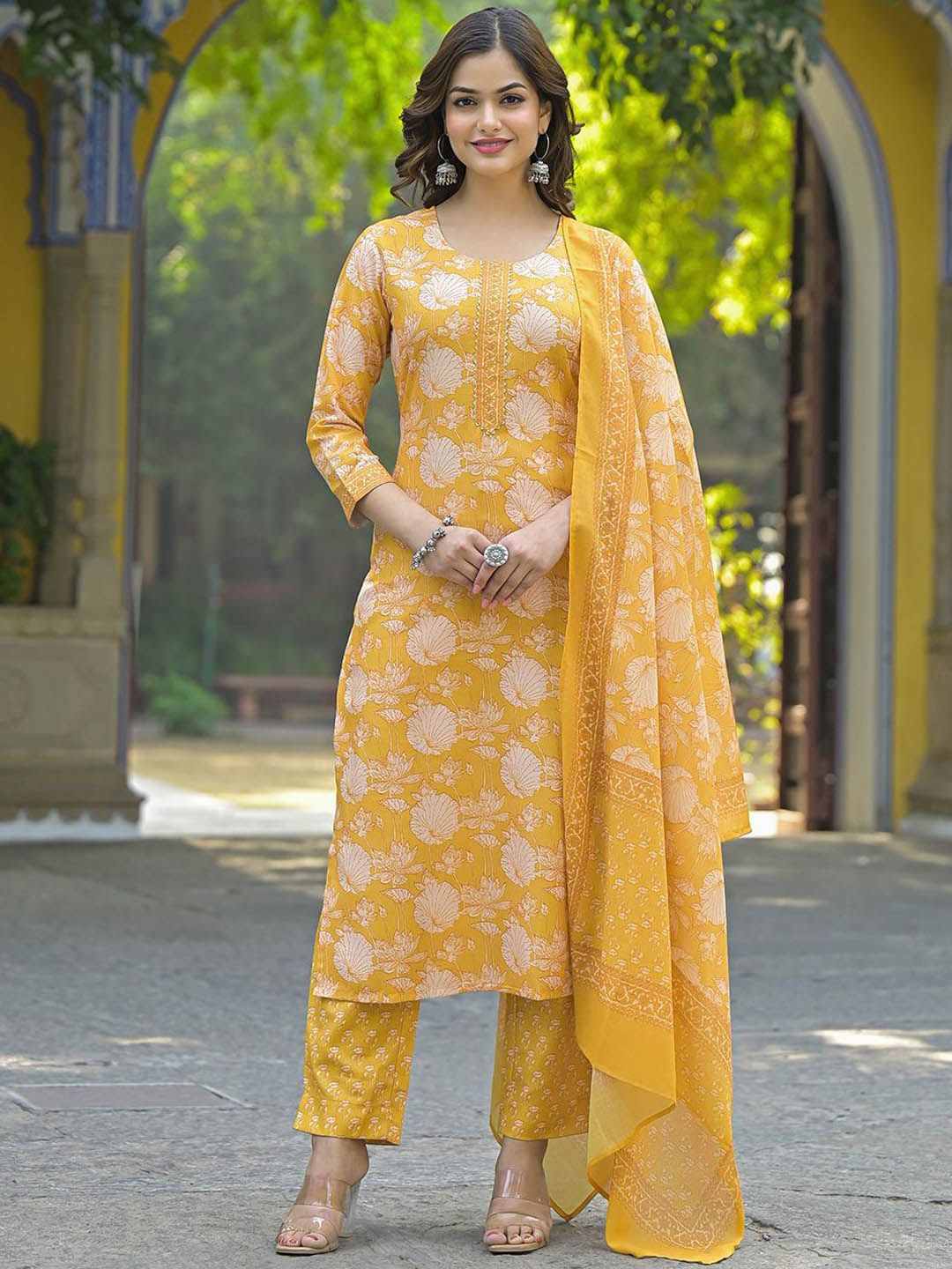 KALINI Women Floral Printed Regular Kurta with Trousers & With Dupatta