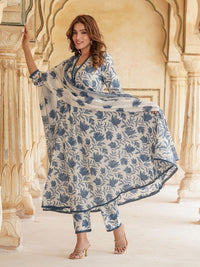KALINI Floral Printed Regular Pure Cotton Kurta & Trousers With Dupatta