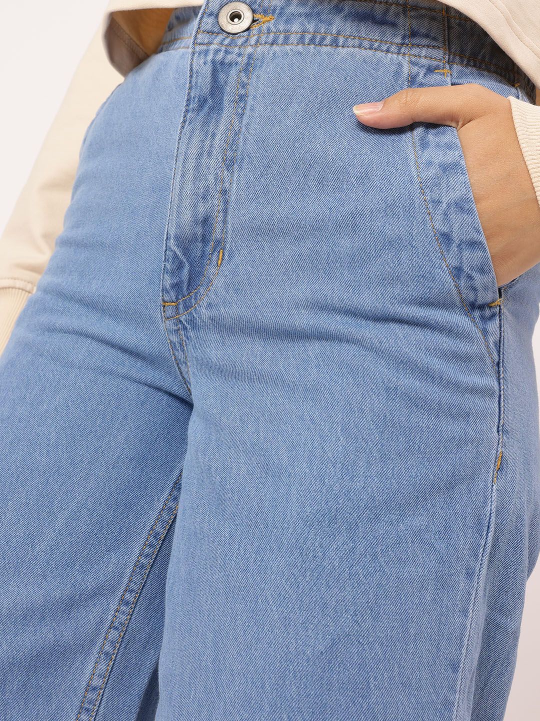 DressBerry Women High-Rise Shorts