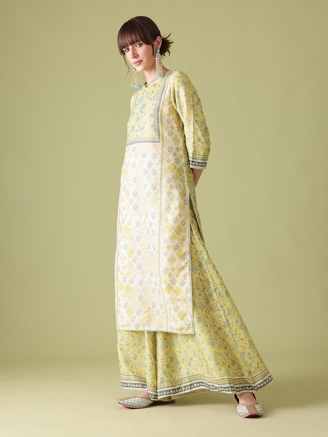 Anouk Indie Floral Printed Keyhole Neck Kurta with Palazzos & Dupatta
