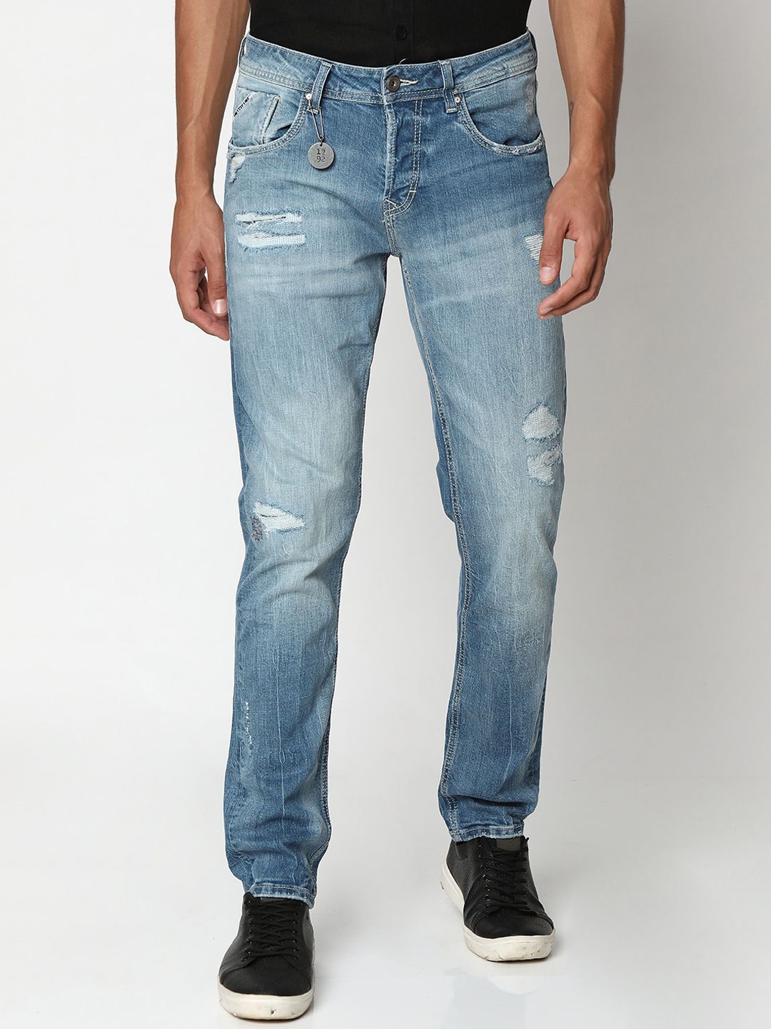 SPYKAR Men Slim Fit Low-Rise Mildly Distressed Heavy Fade Stretchable Jeans