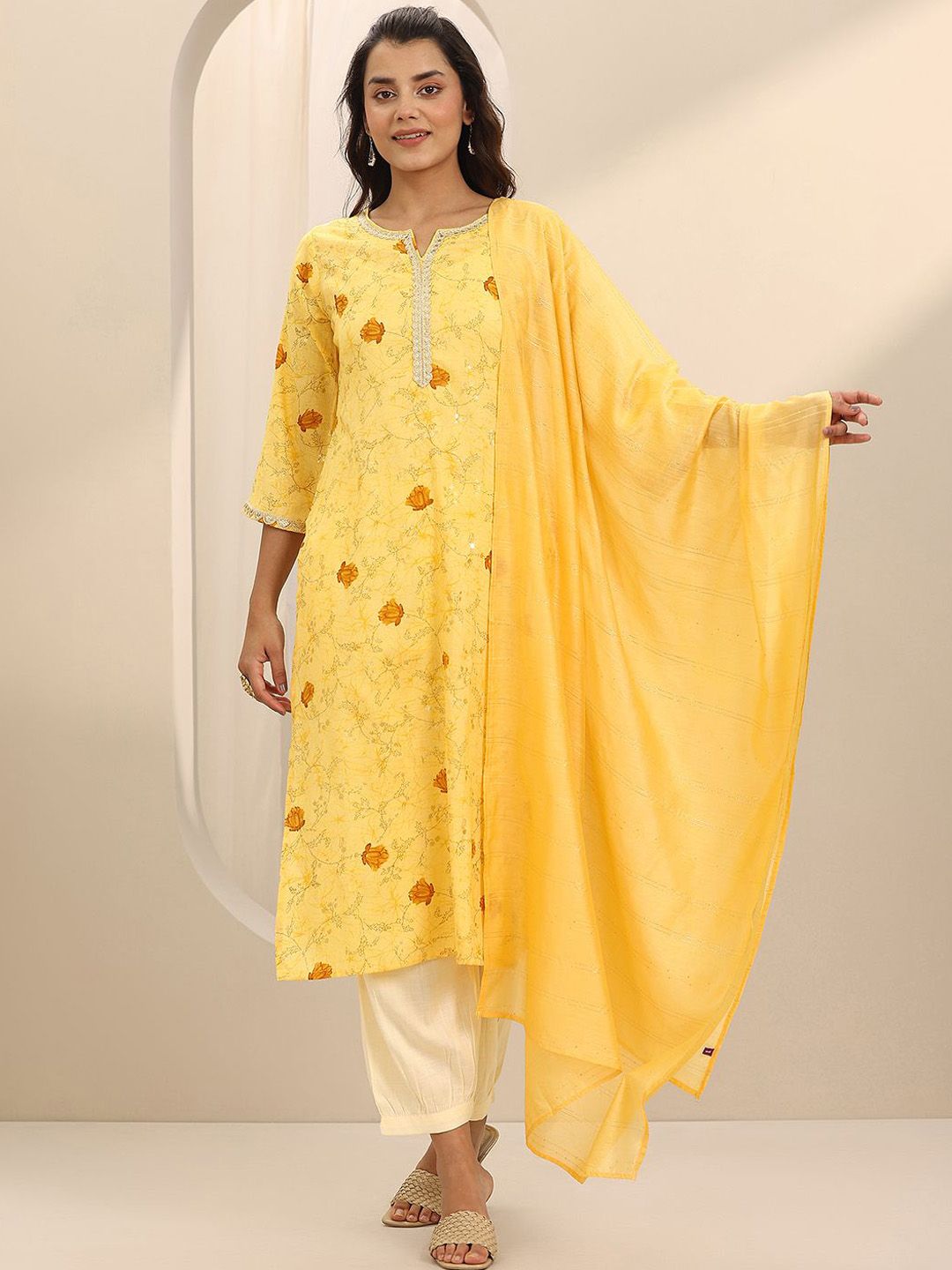 Libas Women Floral Printed Regular Sequinned Kurta with Salwar & With Dupatta