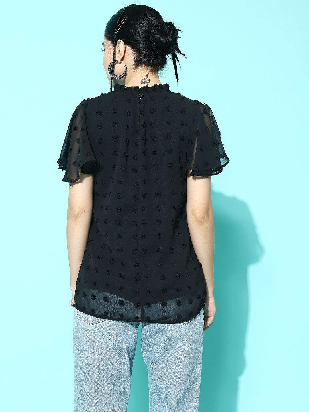 Berrylush Flutter Sleeve Dobby Blouson Top