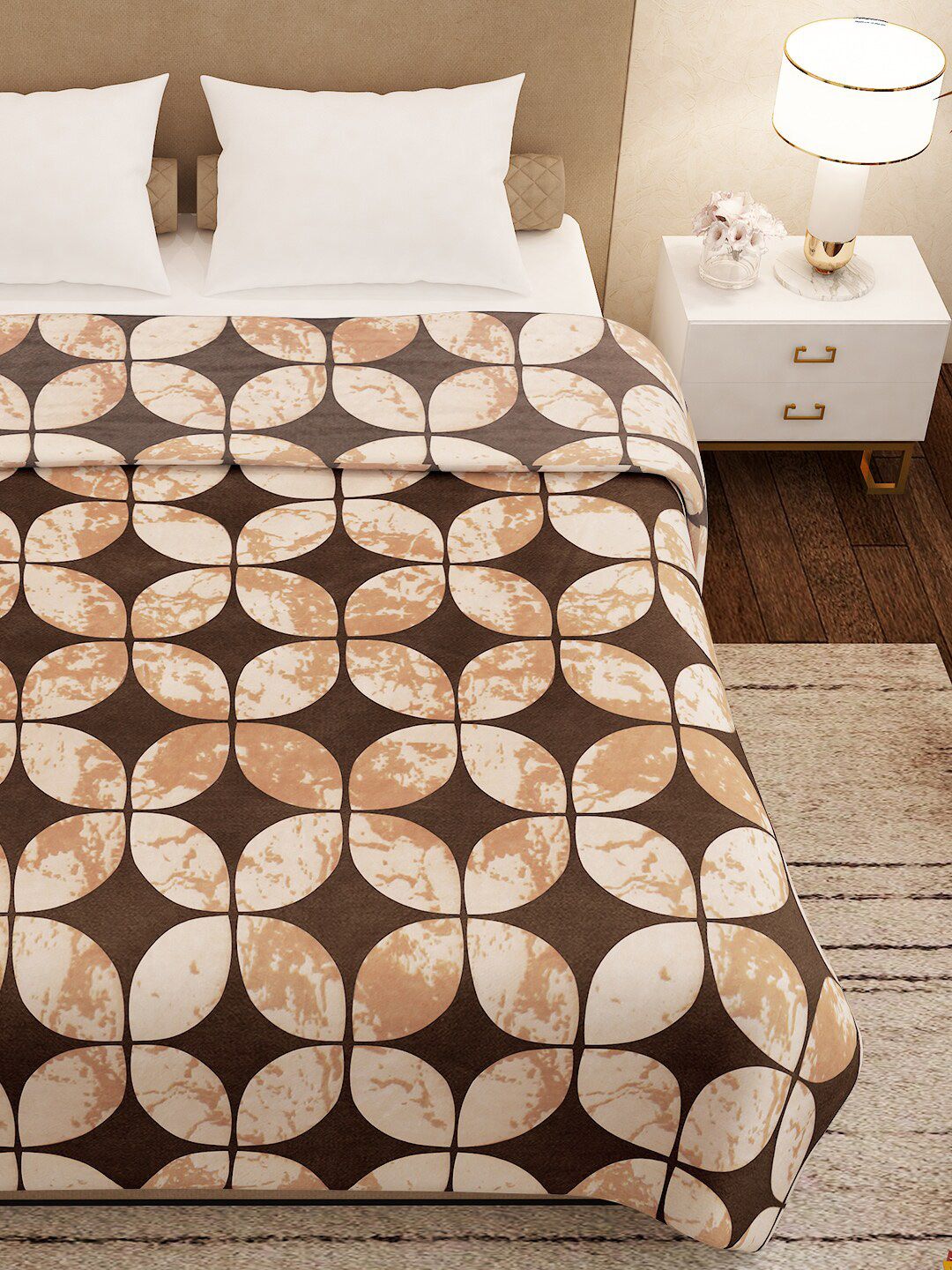 Story@home Brown Geometric AC Room 300 GSM Double Bed Blanket