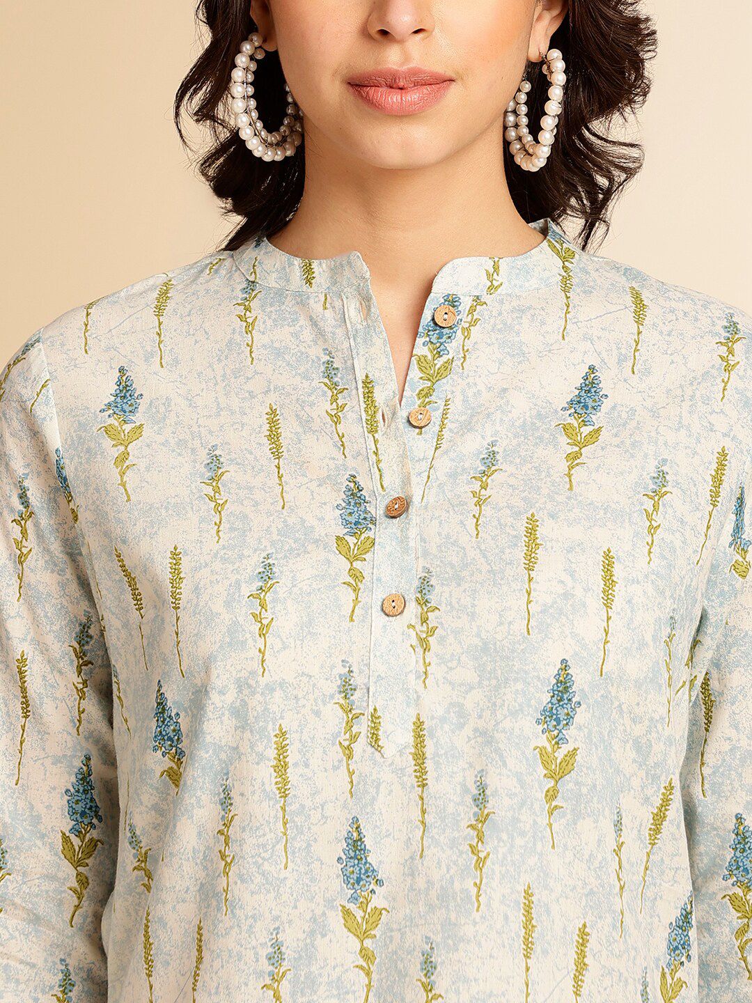 Anouk Off White Botanical Printed Mandarin Collar Pure Cotton Short Kurti