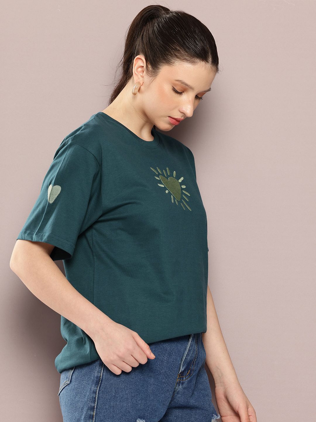 Dillinger Wanita besar sulaman krew tshirt