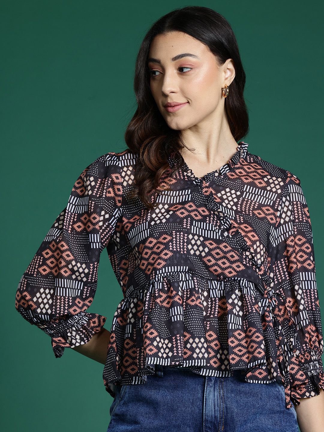DressBerry Geometric Print Puff Sleeve Wrap Top