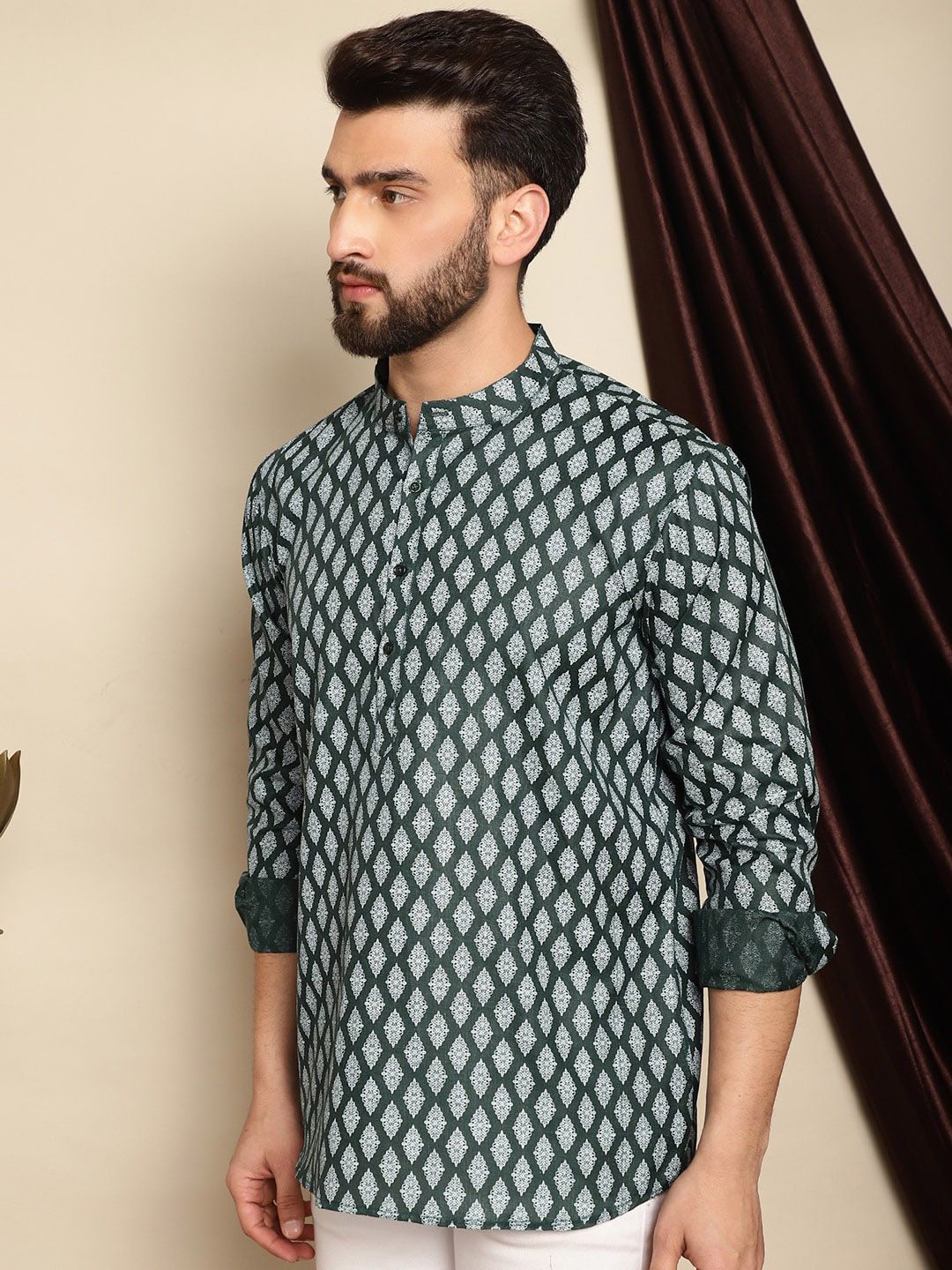 Kerja Benang Bercetak Motif Etnik Anouk Kurta Pendek