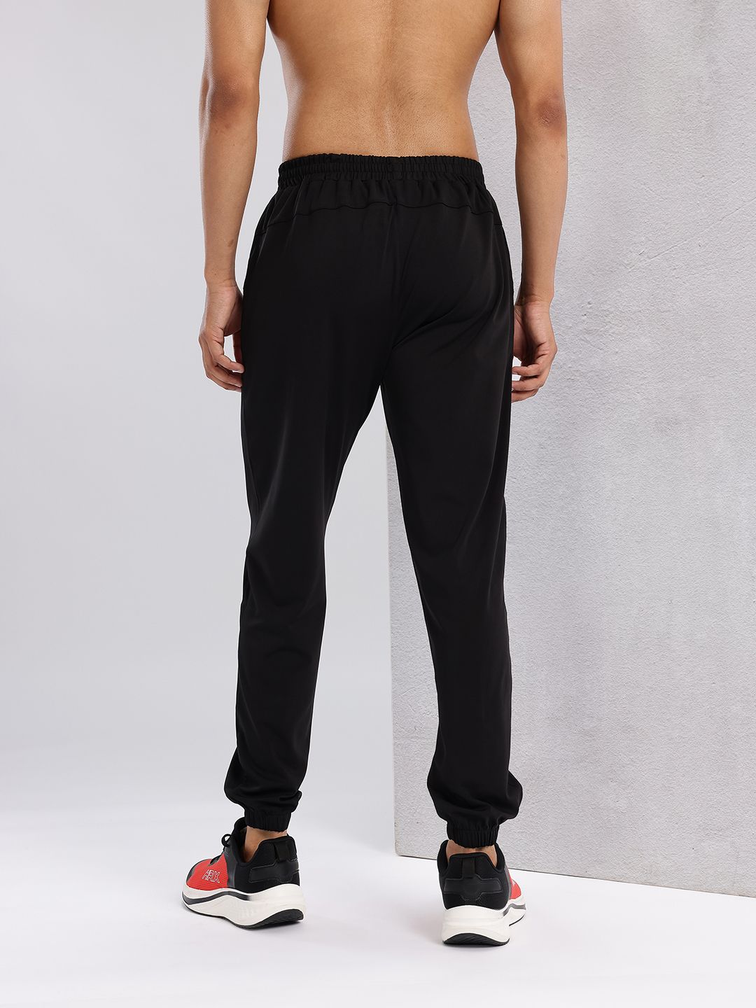 HRX by Hrithik Roshan Men Rapid-Dry Training Joggers