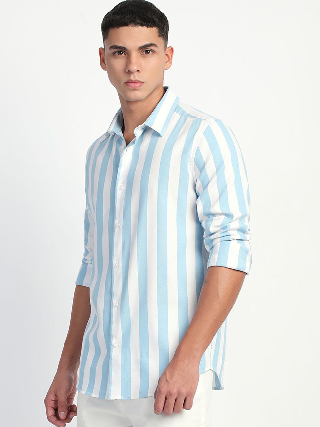 THE BEAR HOUSE Men Slim Fit Striped Casual Shirt
