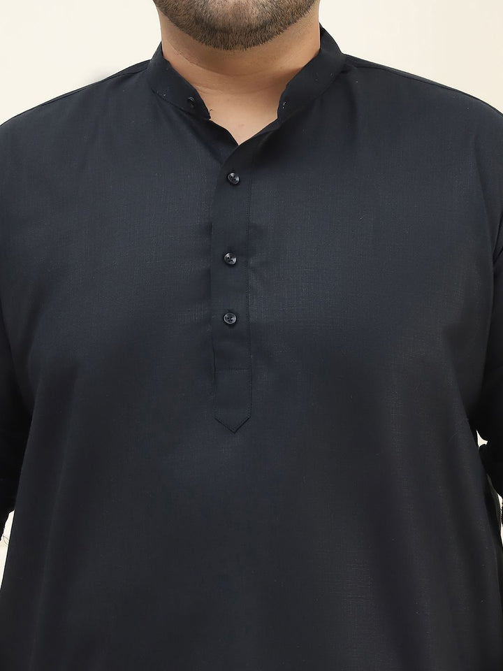 SOJANYA PLUS Lelaki Plus Saiz Hitam Kapas Tulen Solid Kurta Lurus