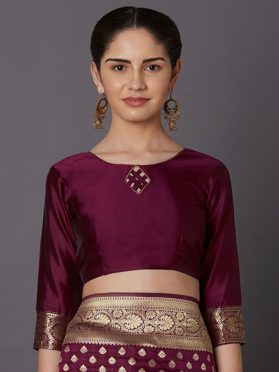 Mitera Magenta & Gold-Toned Silk Blend Woven Design Kanjeevaram Saree