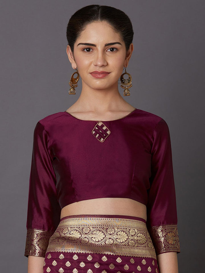 Mitera Magenta & Gold-Toned Silk Blend Woven Design Kanjeevaram Saree