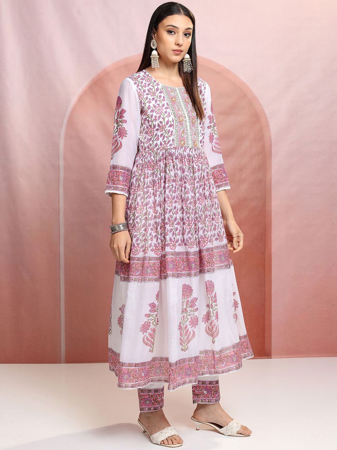 Vishudh White Floral Printed Pure Cotton Anarkali Kurta With Trousers & Dupatta