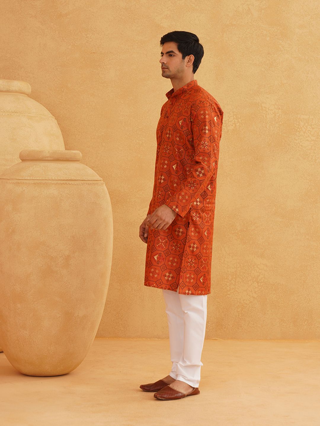 SOJANYA Men Orange Printed Cotton Linen Kurta with Churidar
