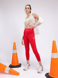 HRX by Hrithik Roshan Women Lifestyle 3/4th Tights