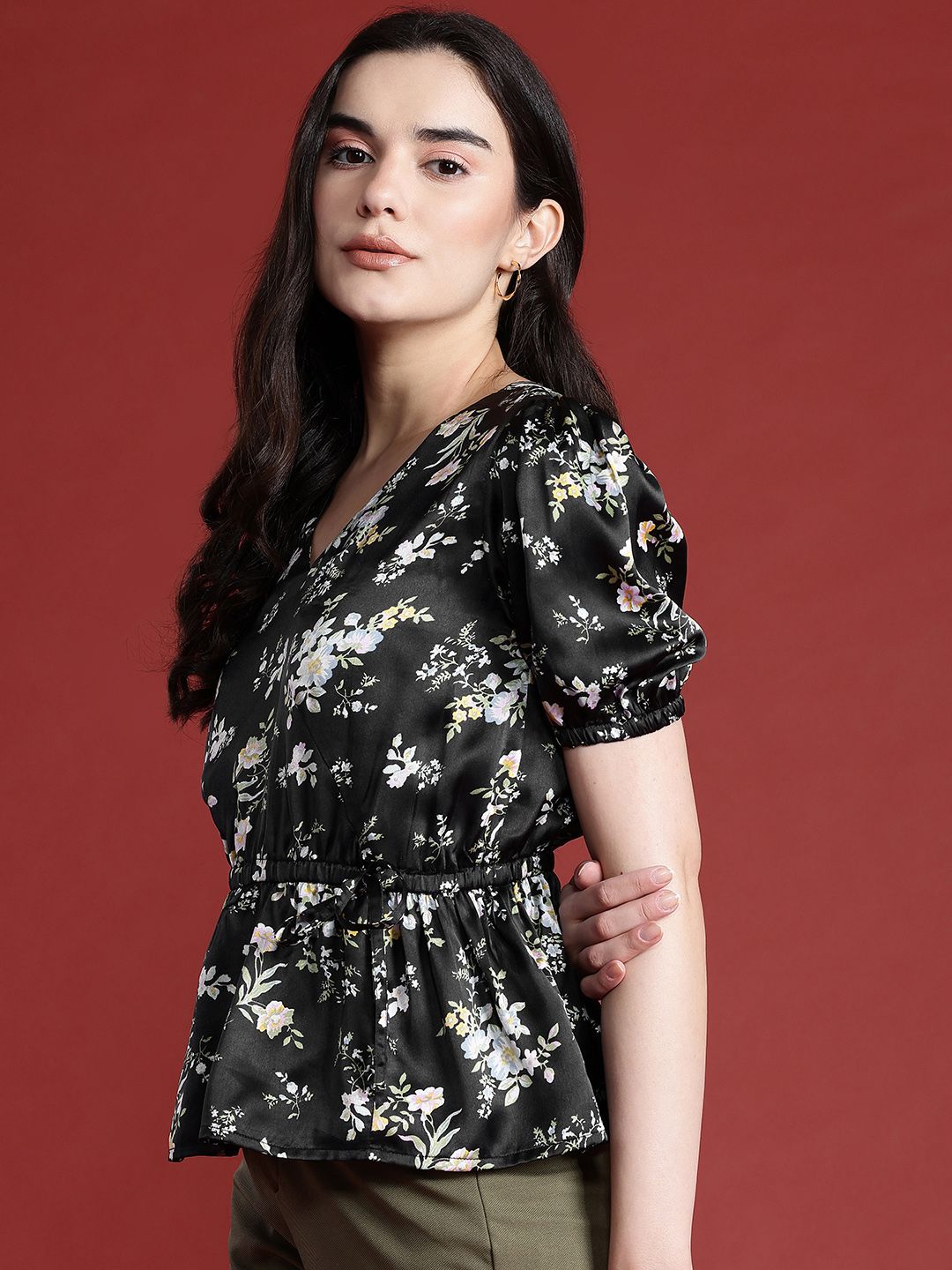 all about you Floral Print Cinched Waist Satin Finish Top