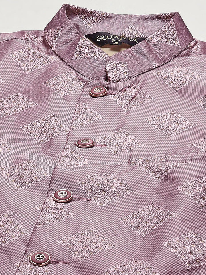 SOJANYA Men Grey Kurta with Churidar