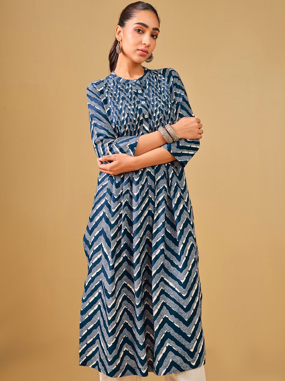Global Desi Geometric Printed Straight Kurta