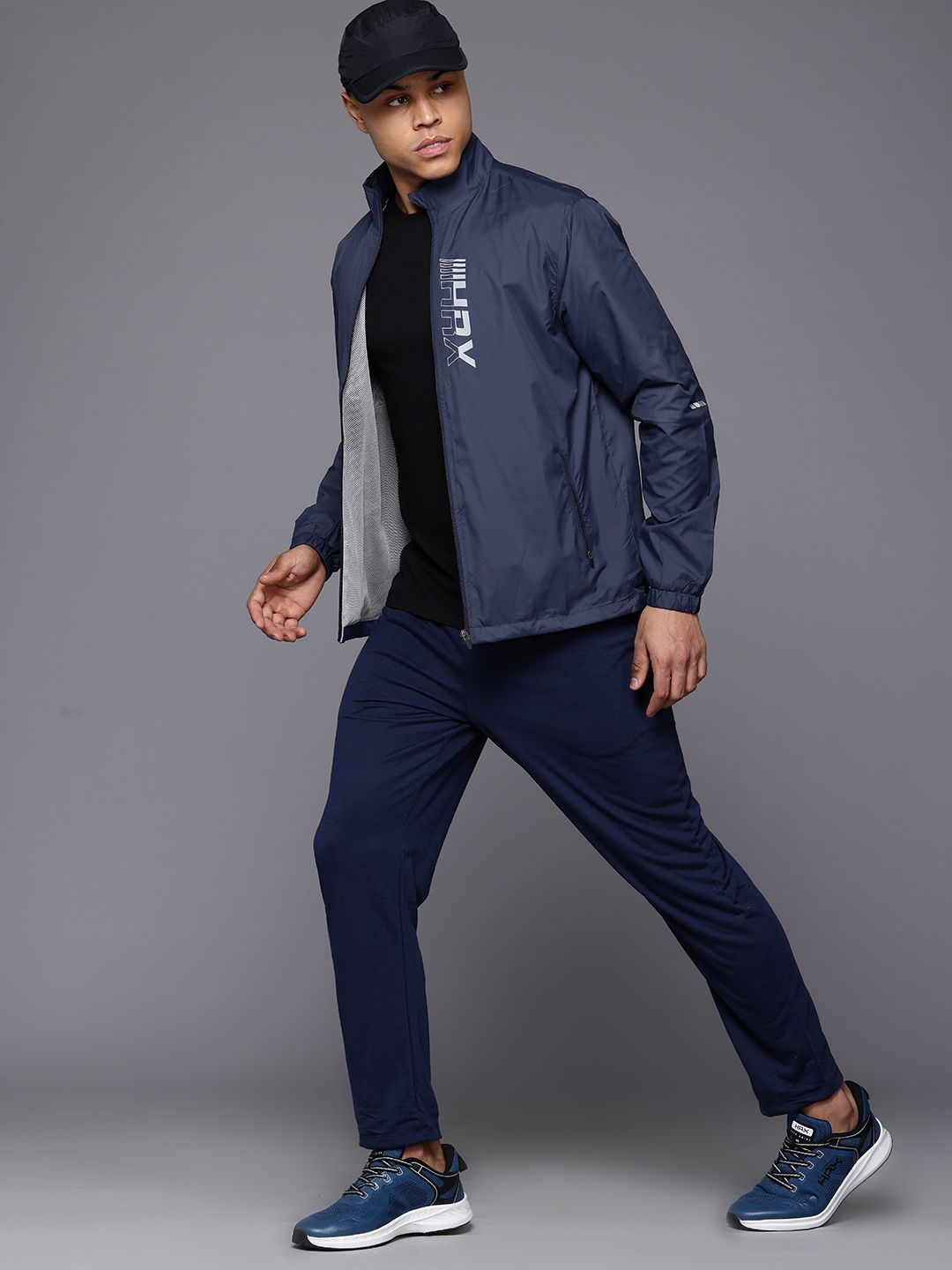 HRX by Hrithik Roshan Rapid-Dry Reflective Detail Running Jacket