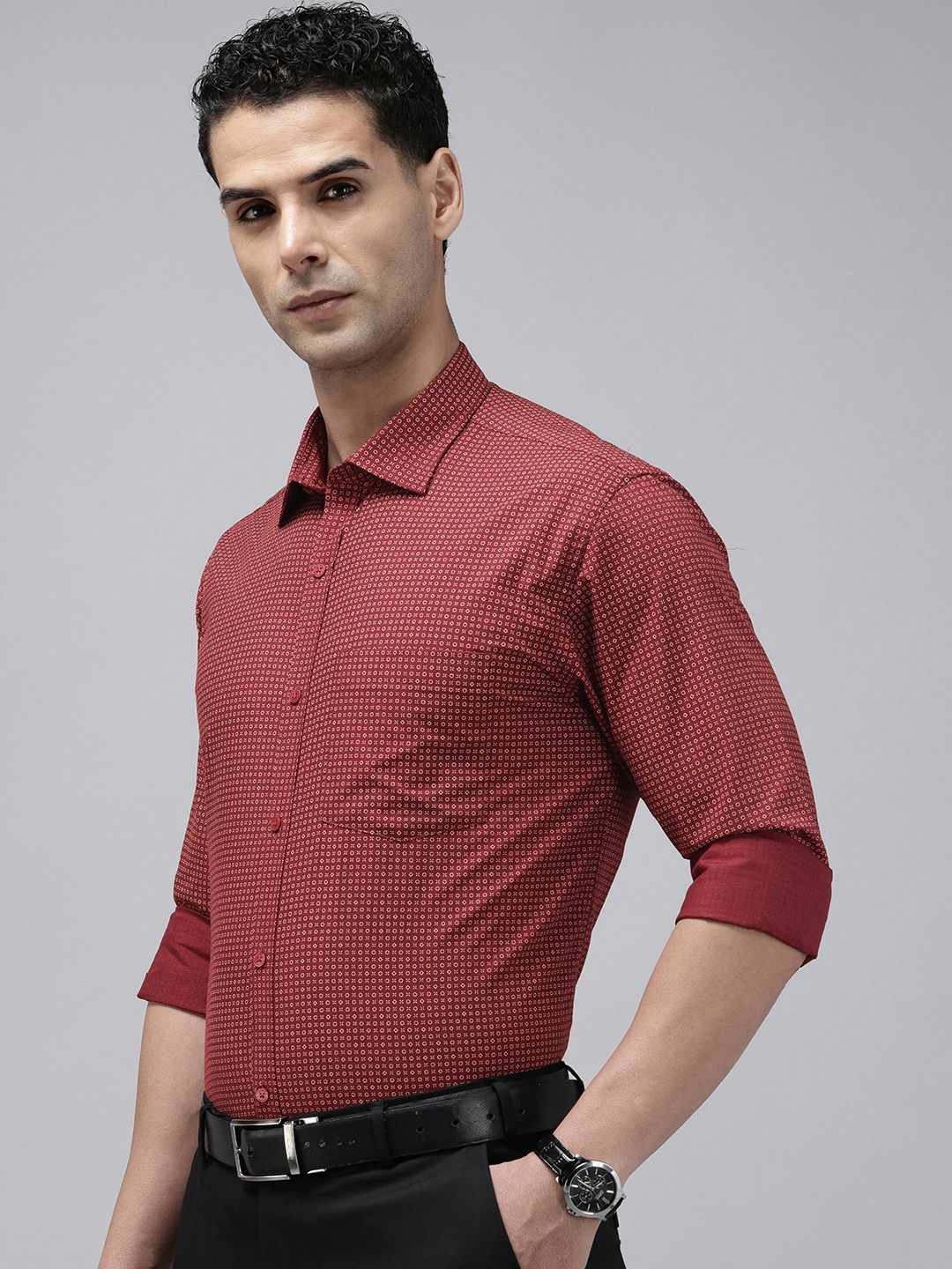 Park Avenue Slim Fit Opaque Micro Ditsy Printed Formal Shirt