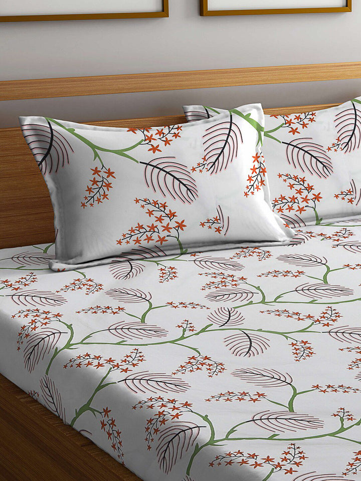 KLOTTHE White & Brown Printed 300 TC Fitted Double Bed Bedsheet With 2 Pillow Covers