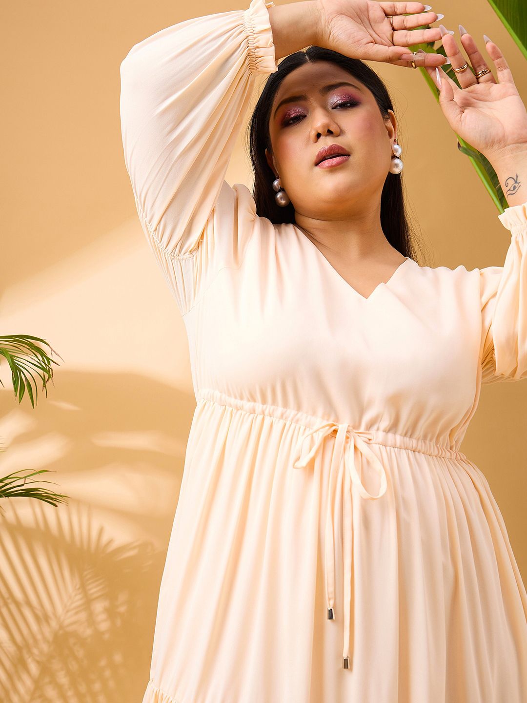 SASSAFRAS Curve Plus Size V-Neck Puff Sleeves Georgette Fit & Flare Tiered Midi Dress