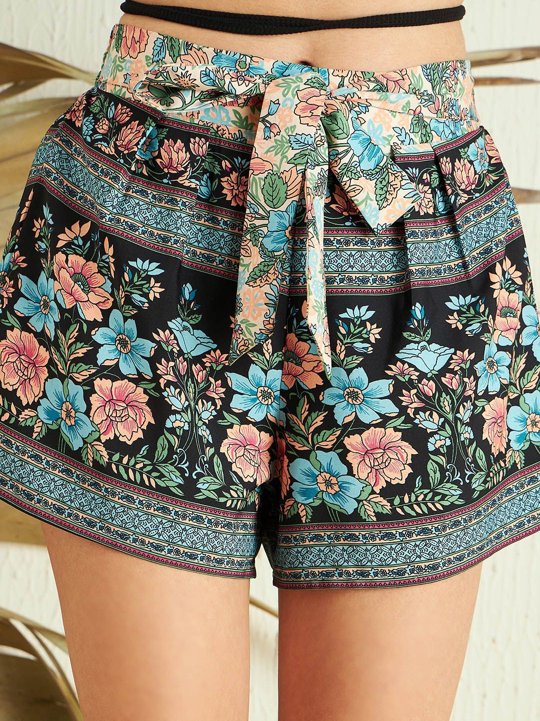 Berrylush Women Blue & Pink Floral Printed High-Rise Shorts