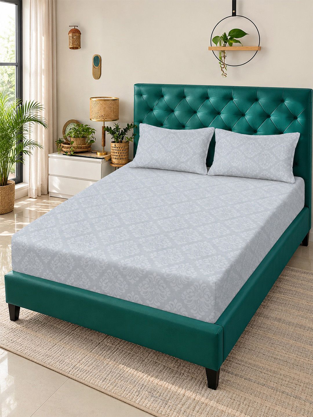 KLOTTHE Grey Floral Printed Flat 300 TC King Fine Bedsheet With 2 Pillow Cover