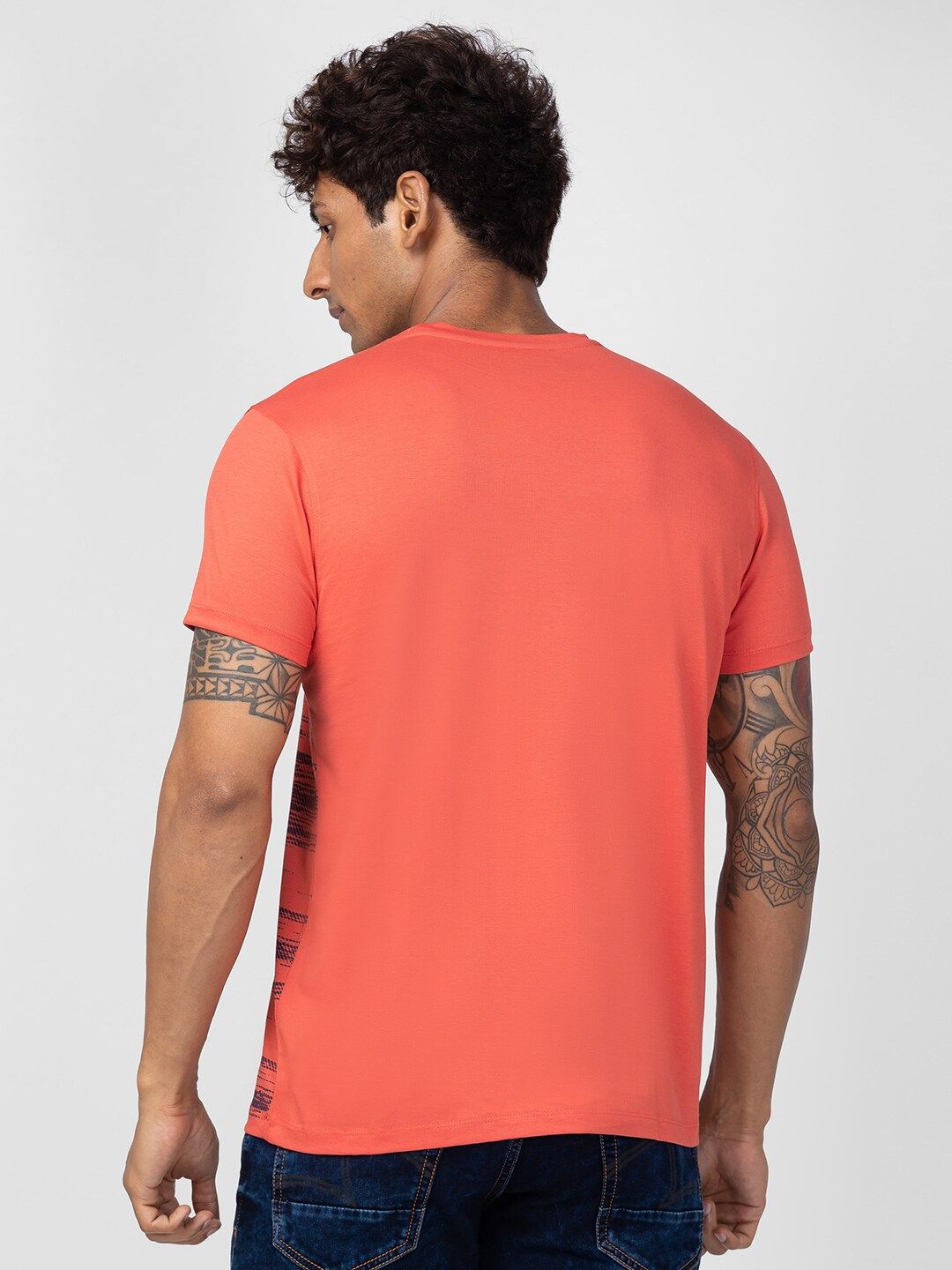 SPYKAR Men Graphic Printed Slim Fit T-shirt