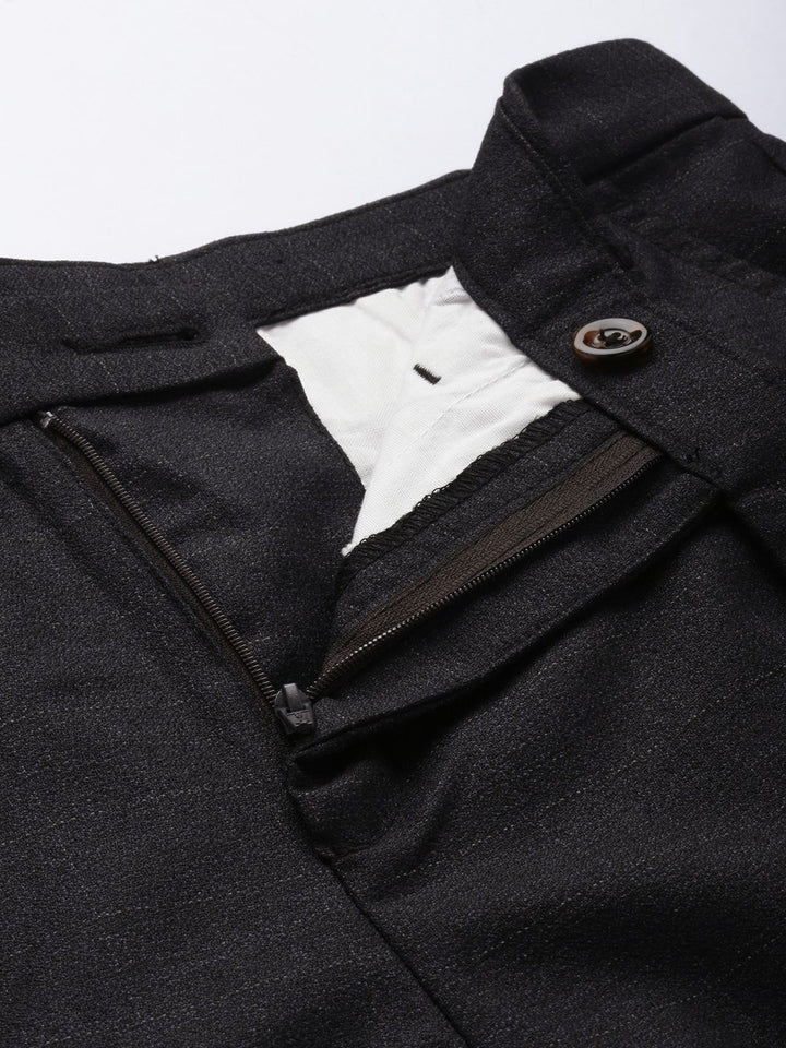 Reka Bentuk Self Garage India Fit Reguler Chinos