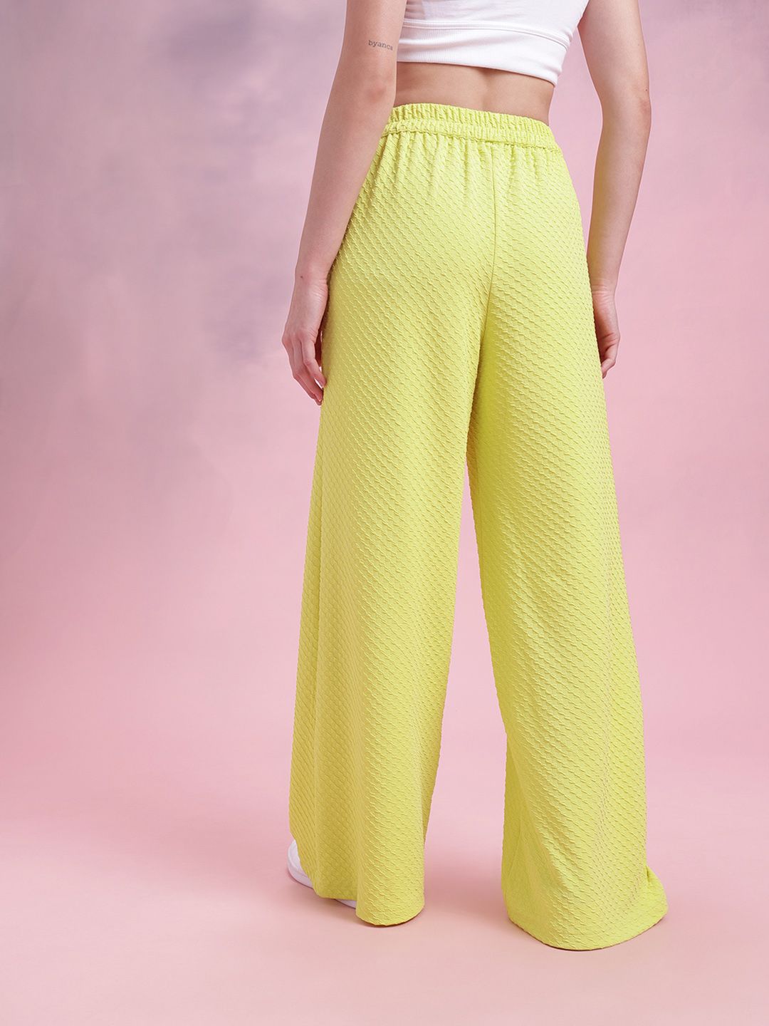 DressBerry Women Geometric Textured Mid-Rise Wide Leg Flared Trousers