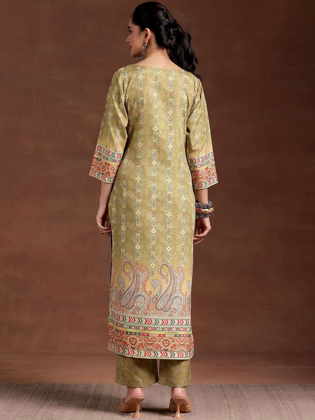 Libas Ethnic Motifs Printed Round Neck Straight Kurta