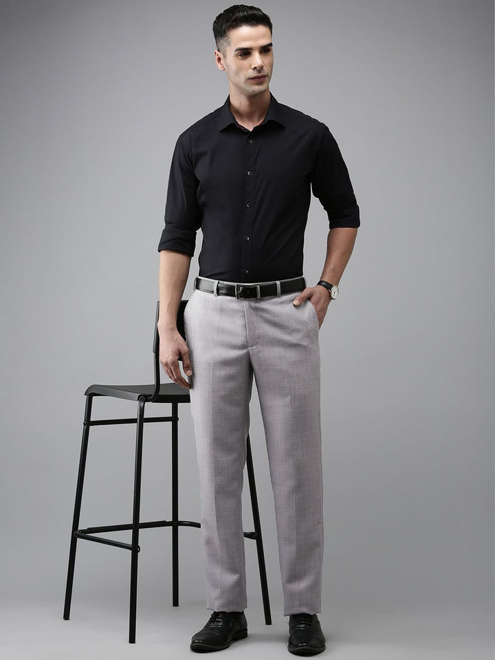 Park Avenue Men Regular Fit Checked Formal Trousers