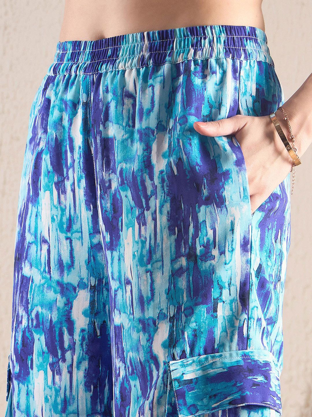 SASSAFRAS Abstract Printed Shirt & Trouser Co-Ord Set