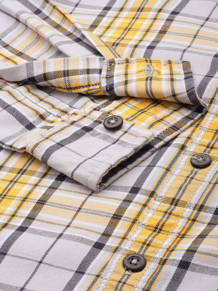 The Indian Garage Co Men Checked Casual Shirt